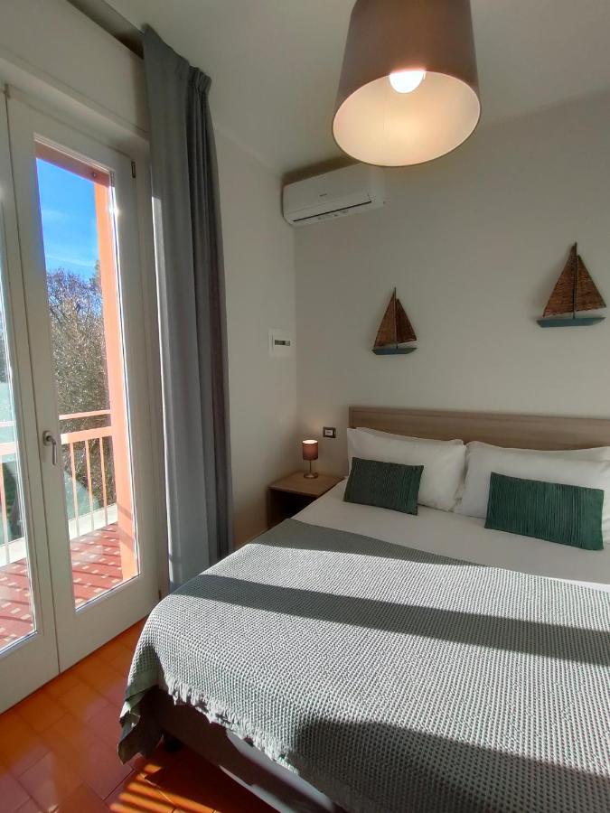 Albergo La Pescatrice Moniga del Garda Εξωτερικό φωτογραφία