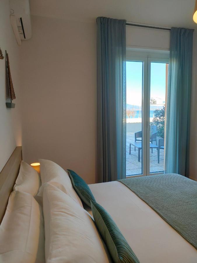 Albergo La Pescatrice Moniga del Garda Εξωτερικό φωτογραφία