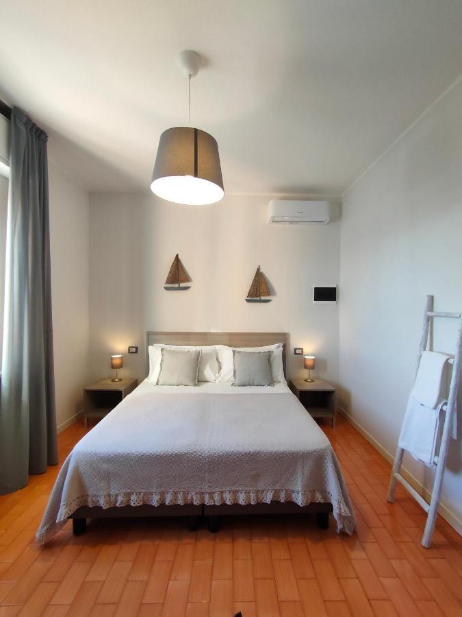 Albergo La Pescatrice Moniga del Garda Εξωτερικό φωτογραφία